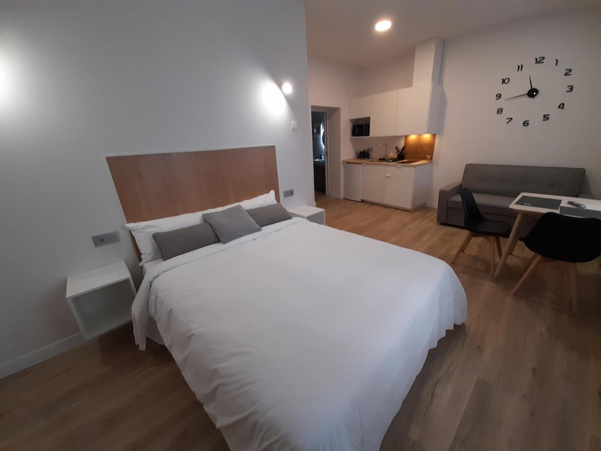 Apartamentos Recunchos Оренсе Экстерьер фото